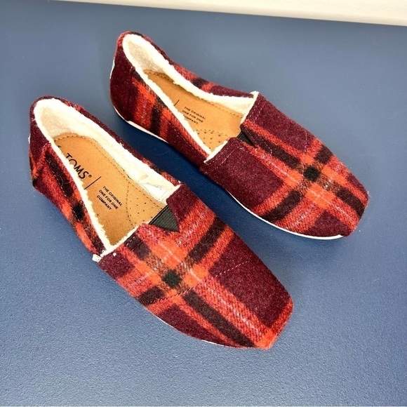 Toms Alpargata Red Plaid Buffalo Check Faux Sherling Sherpa Slip On Shoes Size 6 - Picture 2 of 14